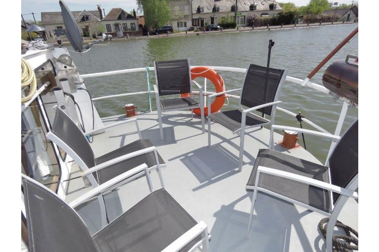 Dutch Barge 14.65