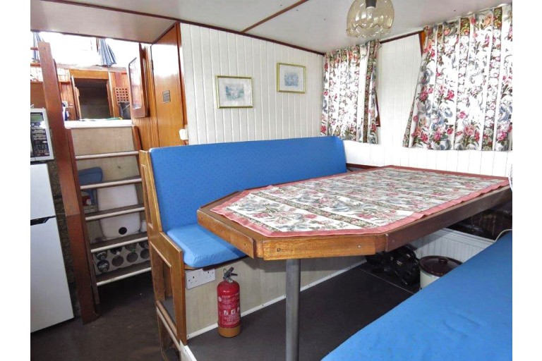 Dutch Barge 14.65