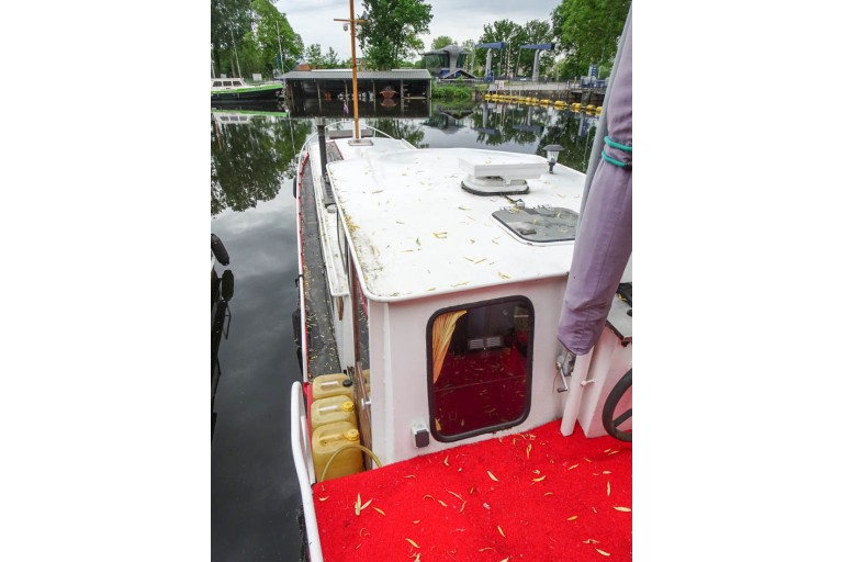 Dutch Barge 15.50