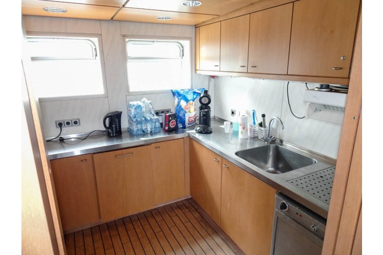 Day Passenger ship 120 pax /  Live Aboard barge