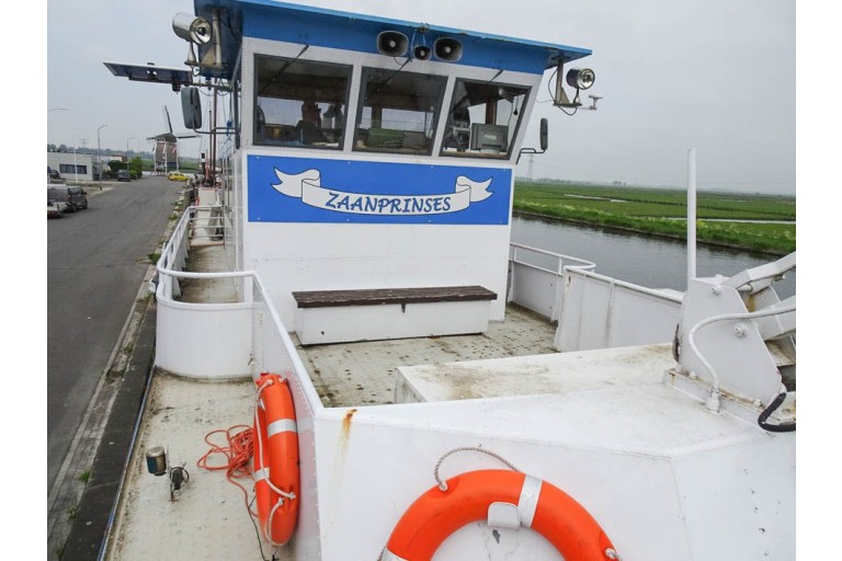 Day Passenger ship 120 pax /  Live Aboard barge