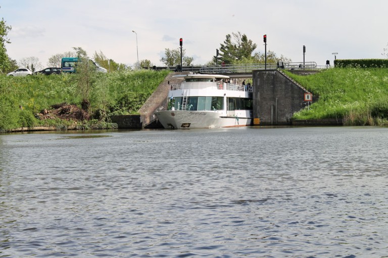 250 passagers Bateau d'excursion