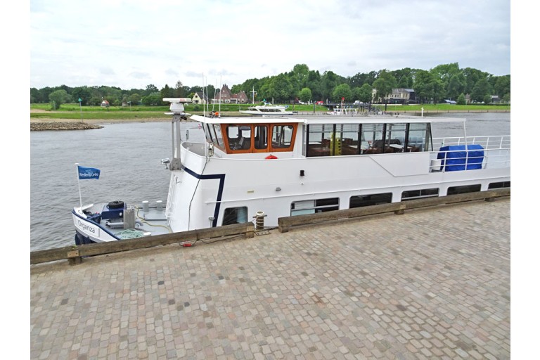 Day Passengership 150 pax zone 2