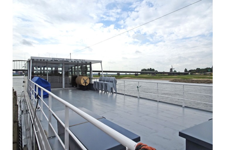 Day Passengership 150 pax zone 2