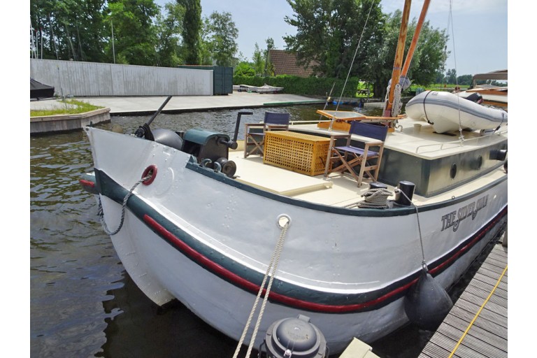 Peniche Hollandaise 22.20 / Motortjalk avec certificat