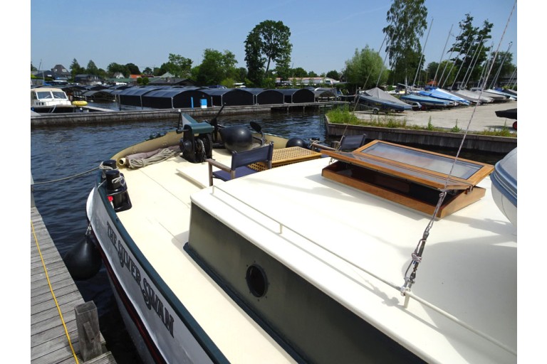 Peniche Hollandaise 22.20 / Motortjalk avec certificat