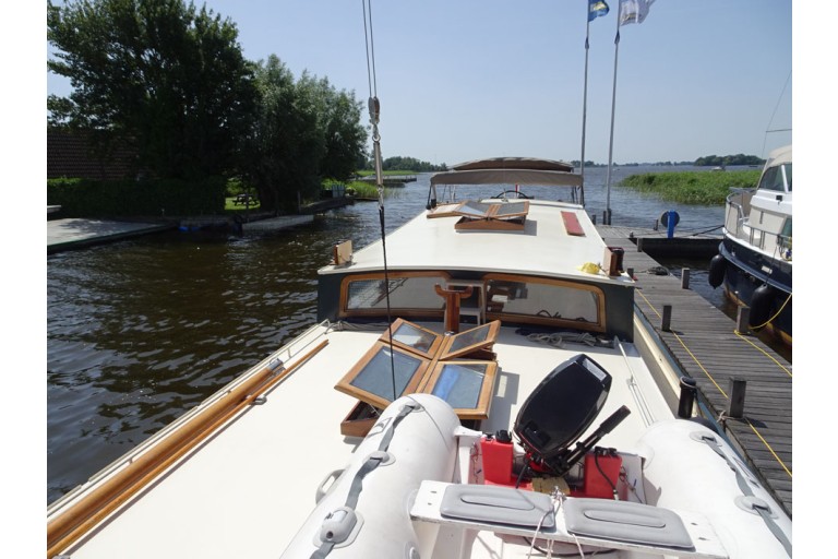 Peniche Hollandaise 22.20 / Motortjalk avec certificat