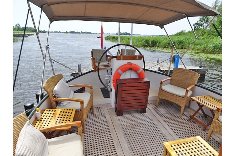 Peniche Hollandaise 22.20 / Motortjalk avec certificat