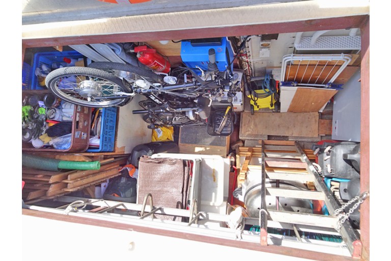 Peniche Hollandaise 22.20 / Motortjalk avec certificat
