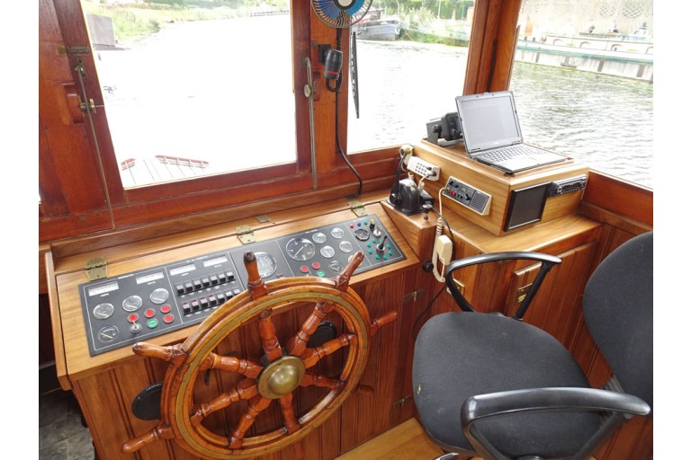 Luxe Motor 24.10 with TRIWV