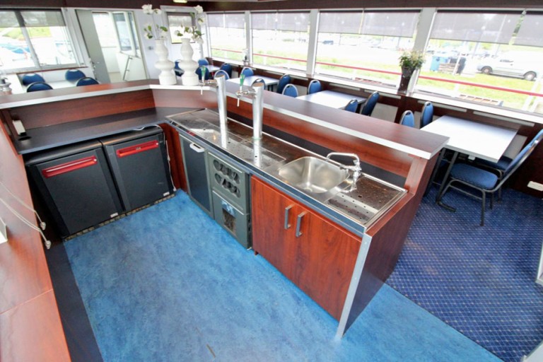 200 passagers Bateau d'excursion, certificat du Rhin