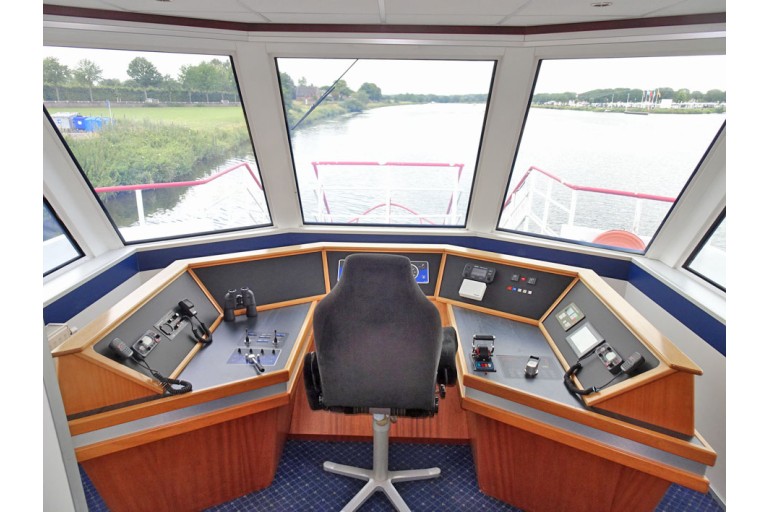 200 passagers Bateau d'excursion, certificat du Rhin