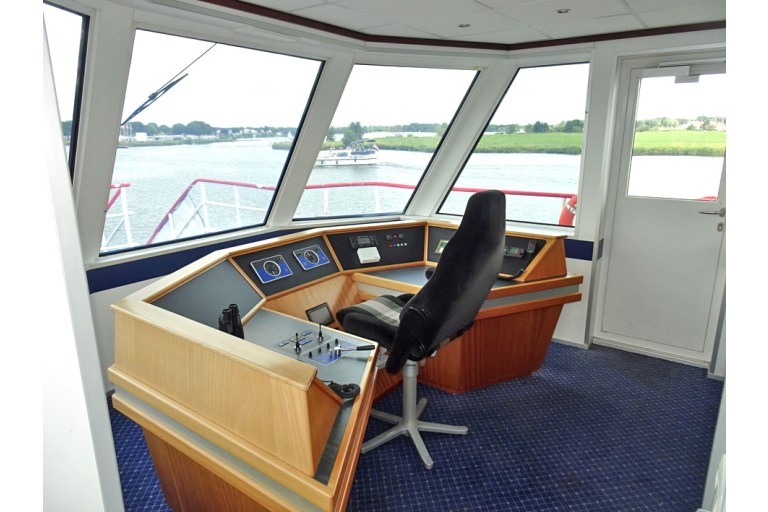 200 passagers Bateau d'excursion, certificat du Rhin