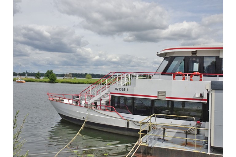 200 passagers Bateau d'excursion, certificat du Rhin