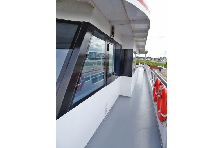 200 passagers Bateau d'excursion, certificat du Rhin