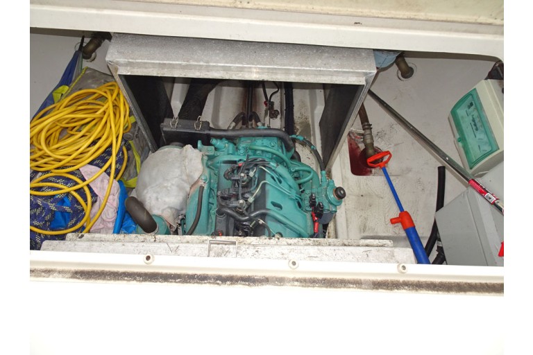 Jan van Gent 10.35 cabin