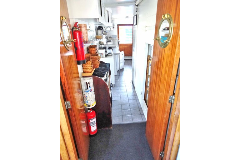 Hotel Passagierschiff 34 / 100 Passagiere