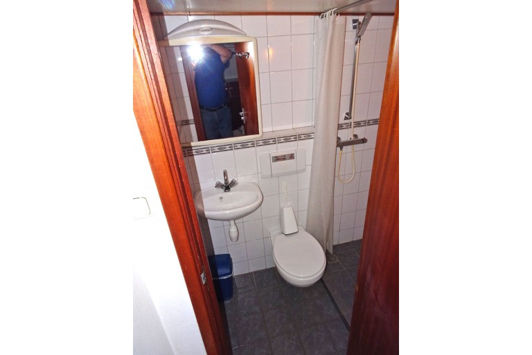 Hotel Passagierschiff 34 / 100 Passagiere