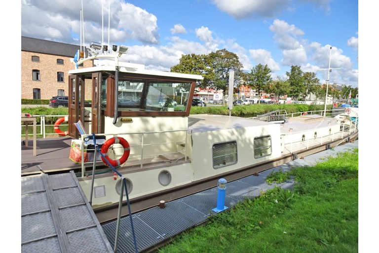 Dutch Barge / Katwijker 25.38 with TRIWV