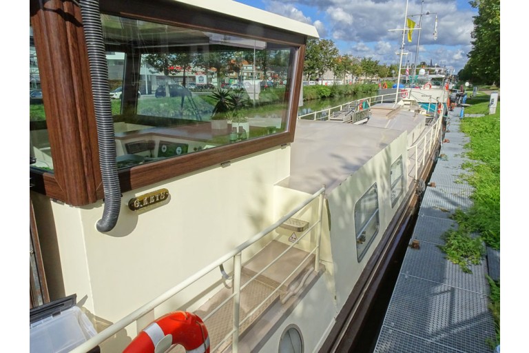 Dutch Barge / Katwijker 25.38 with TRIWV