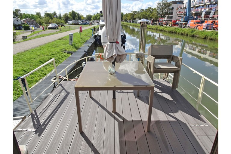 Dutch Barge / Katwijker 25.38 with TRIWV