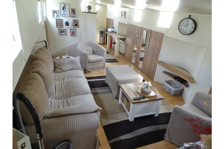 Dutch Barge / Katwijker 25.38 with TRIWV