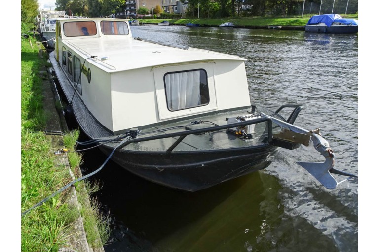 Dutch Barge 15.22