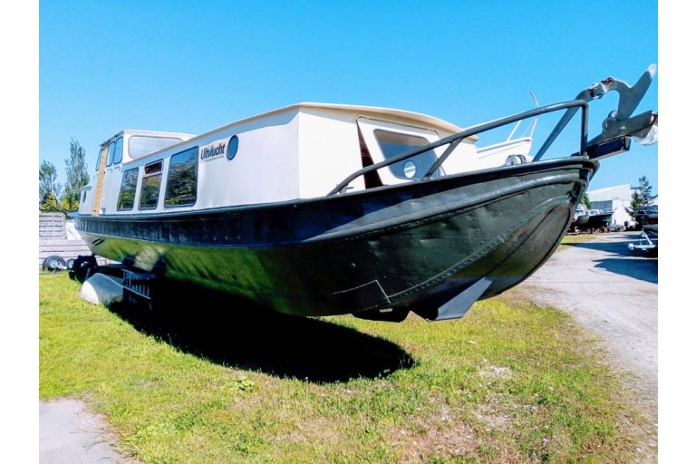 Dutch Barge 15.22