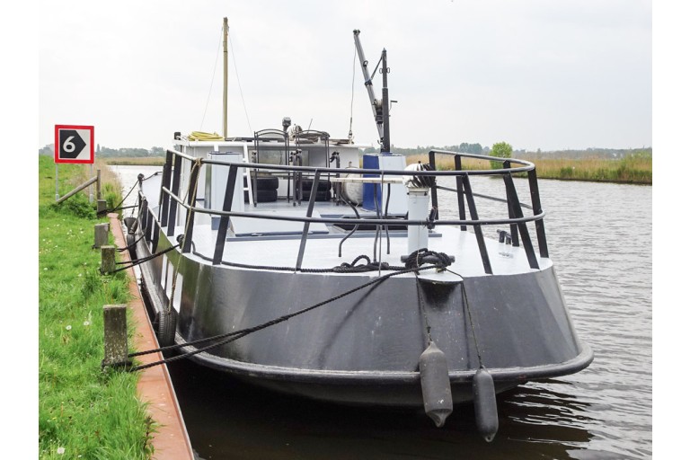 Dutch Barge 17.70