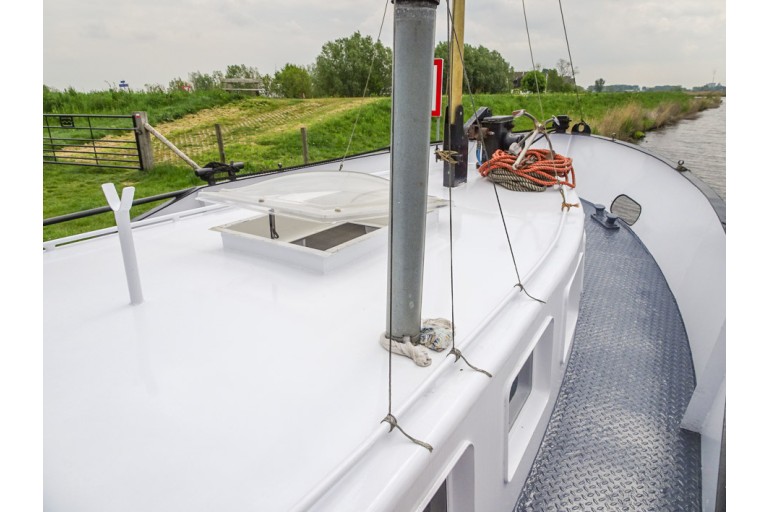 Dutch Barge 17.70