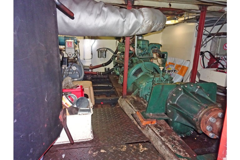 Dutch Barge 24.72 with TRIWV