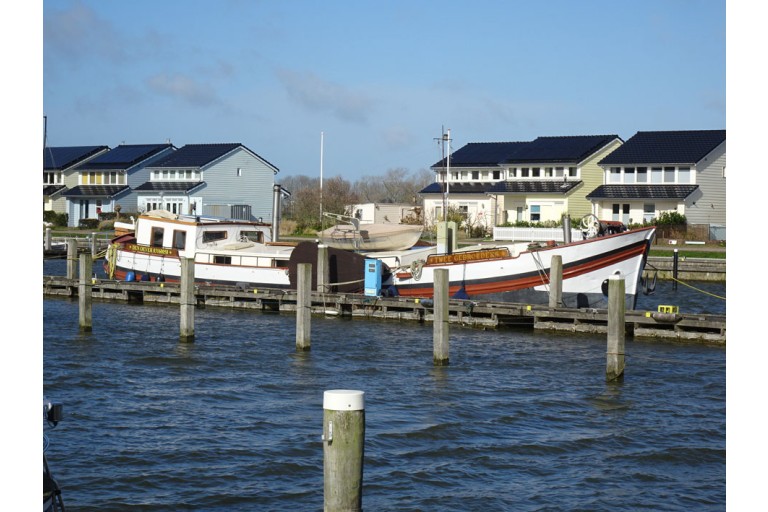 Dutch Barge 24.72 with TRIWV