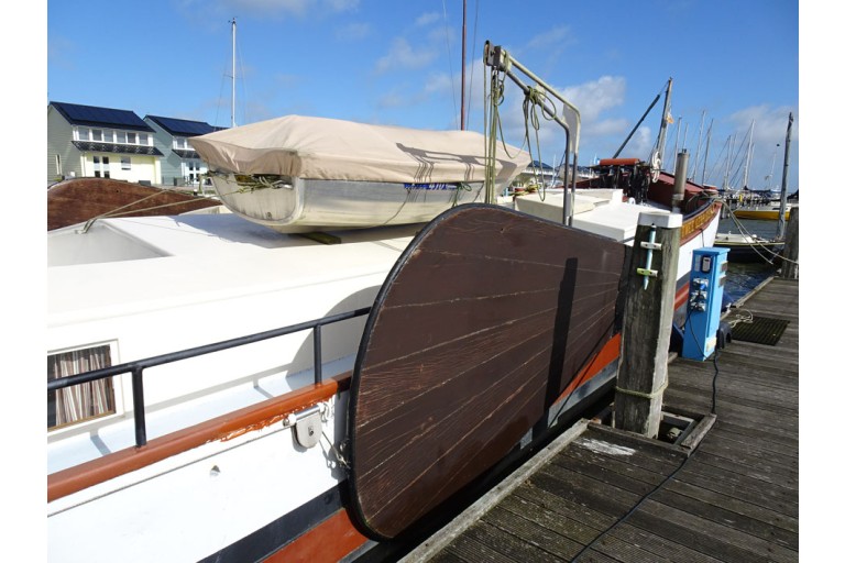 Dutch Barge 24.72 with TRIWV