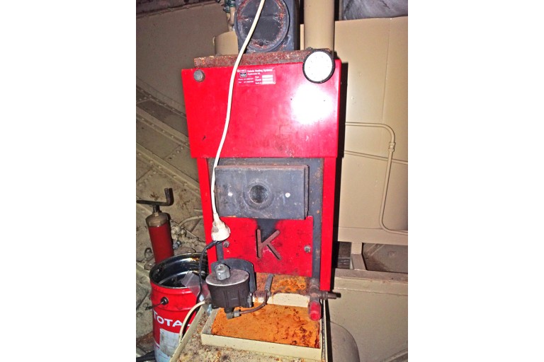 Sailing Live Aboard hull with TRIWV