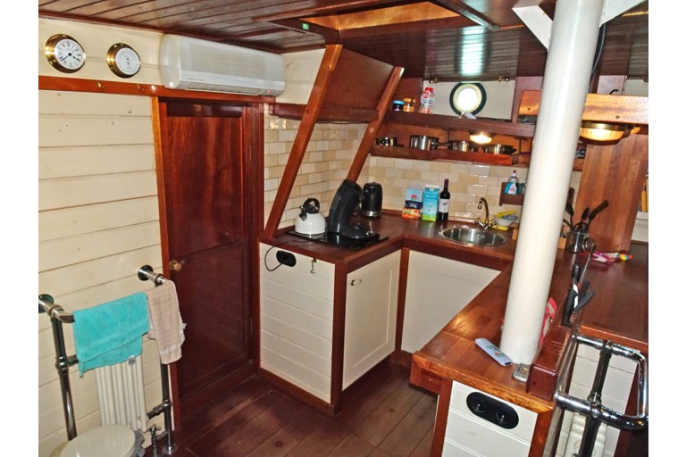 Bateau Vivre à bord 18.53