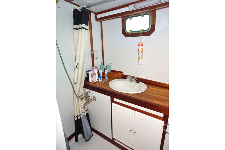 Bateau Vivre à bord 18.53