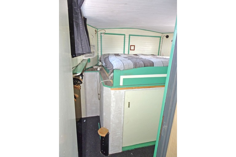 Peniche Hollandaise 27.05 avec certificat Luxe Motor