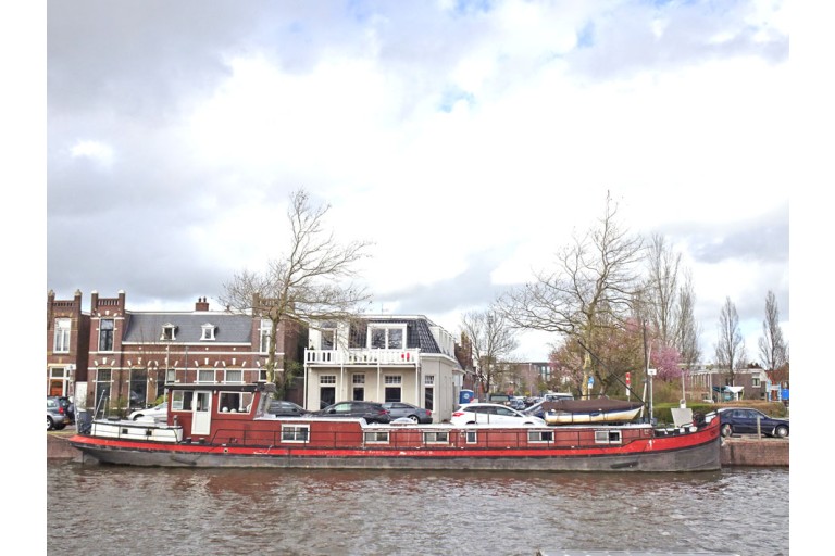 Peniche Hollandaise 27.05 avec certificat Luxe Motor