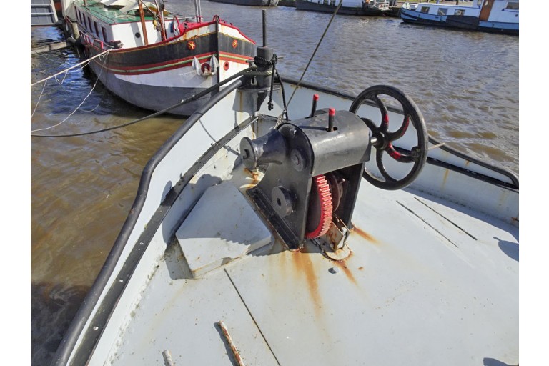 Peniche Hollandaise 27.05 avec certificat Luxe Motor