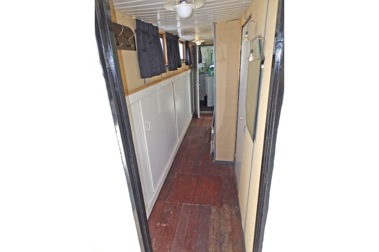 Peniche Hollandaise 27.05 avec certificat Luxe Motor