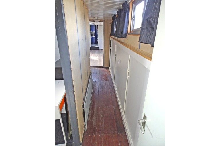 Peniche Hollandaise 27.05 avec certificat Luxe Motor