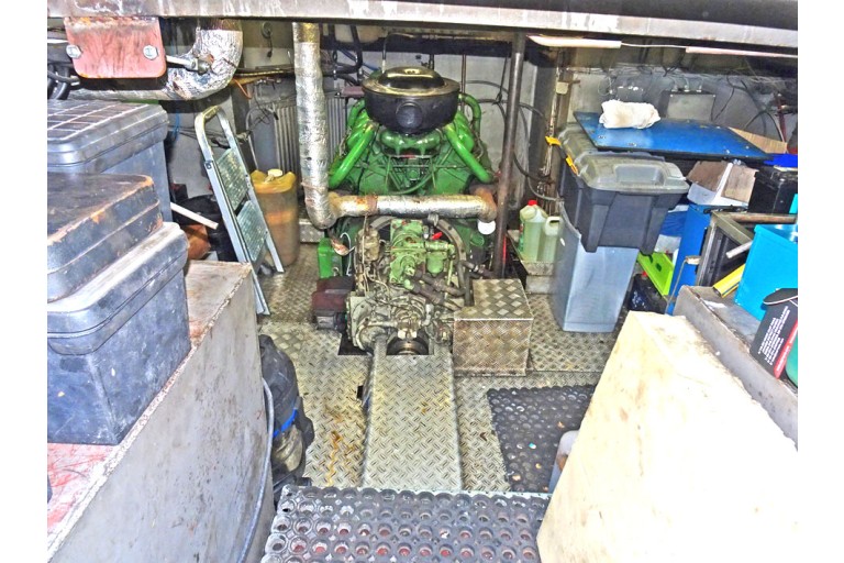 Dutch Barge 20.28 with TRIWV