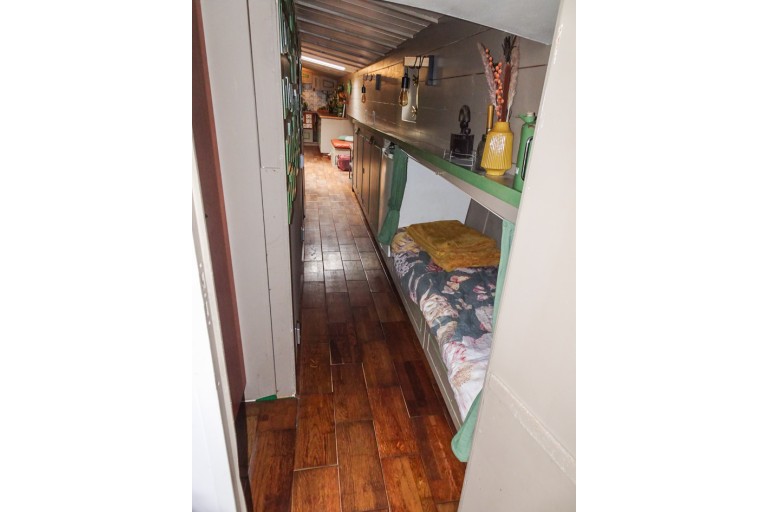 Dutch Barge 21.50 with TRIWV