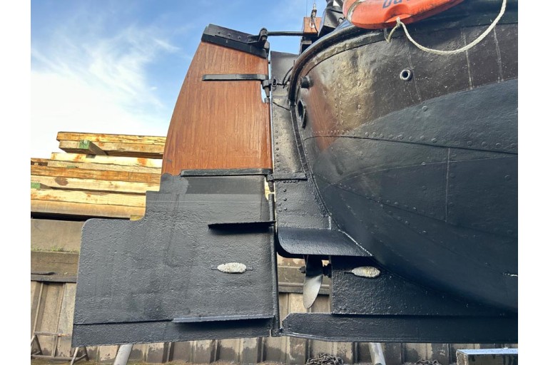 Dutch Barge 21.50 with TRIWV