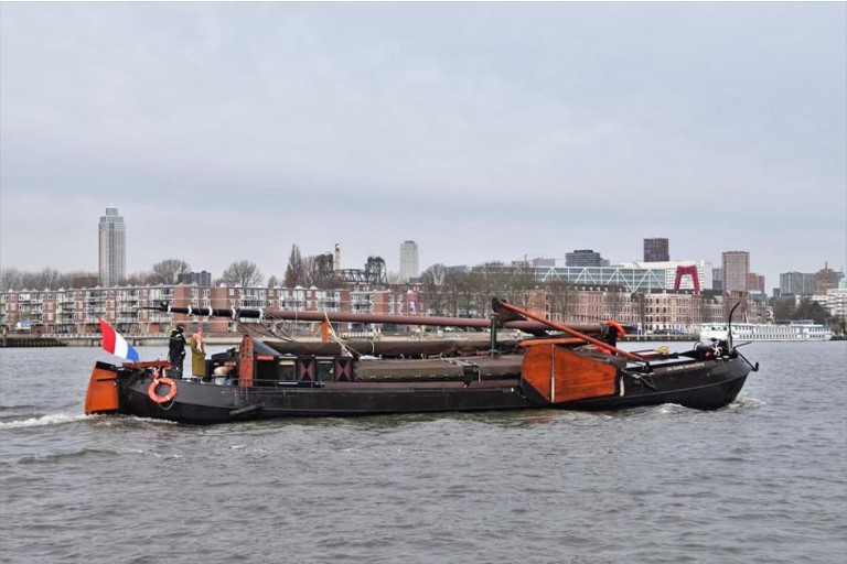 Dutch Barge 21.50 with TRIWV