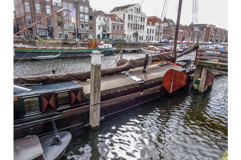 Dutch Barge 21.50 with TRIWV