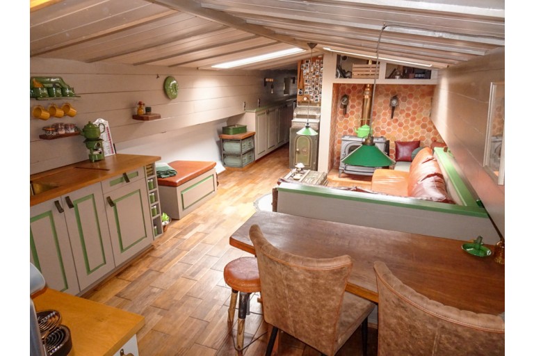 Dutch Barge 21.50 with TRIWV