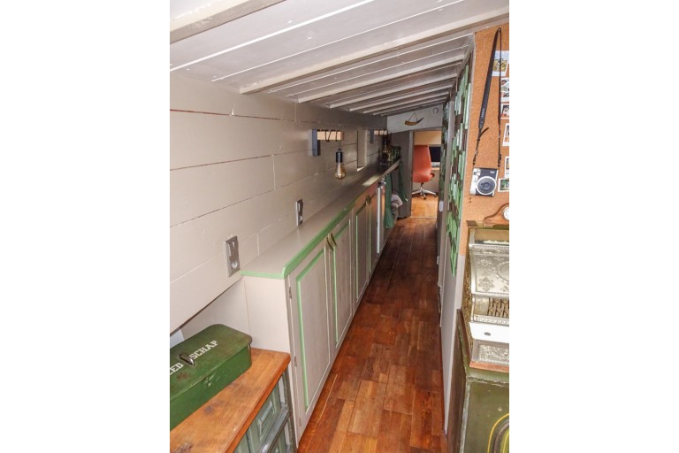 Dutch Barge 21.50 with TRIWV