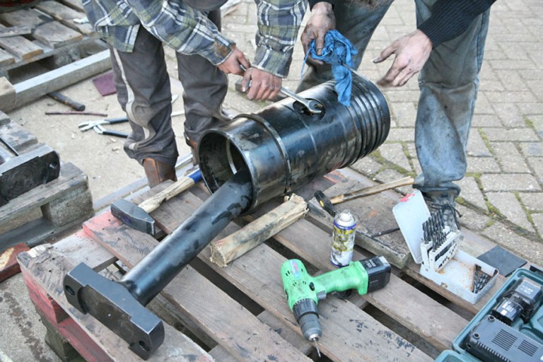 Tugboat Antonie II with TRIWV