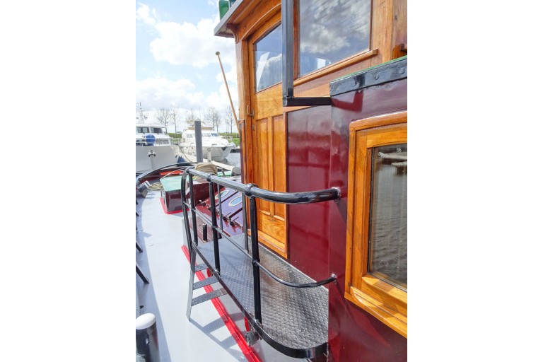 Tugboat Antonie II with TRIWV